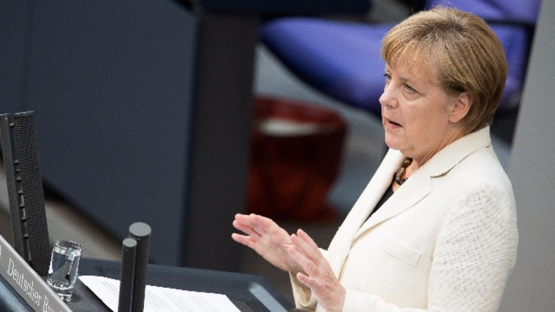 Live: Angela Merkel gibt Presseerklärung nach türkischem Putschversuch