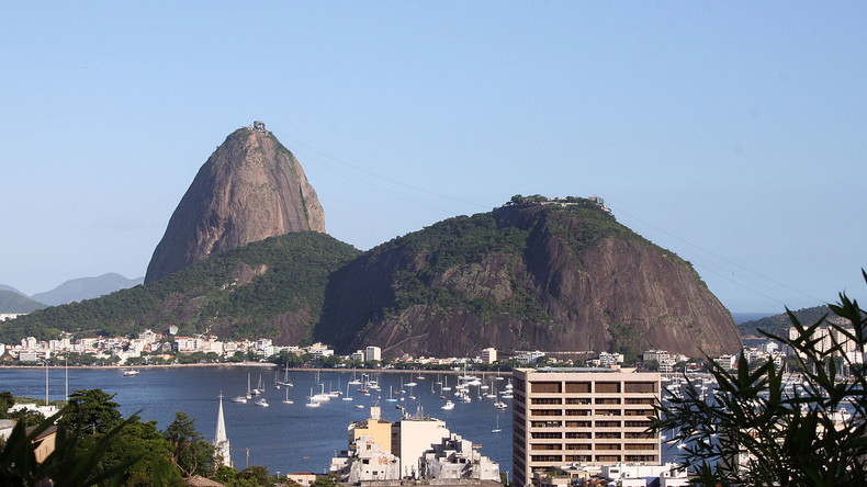 Live: Olympische Fackel kommt am Zuckerhut in Rio an