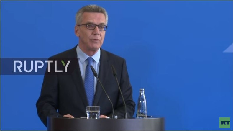 Live: Innenminister de Maiziere stellt neuen Zivilschutzplan in Berlin vor