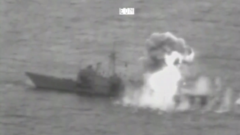Fregatte "USS RENTZ" während US-Marineübungen bei Guam versenkt