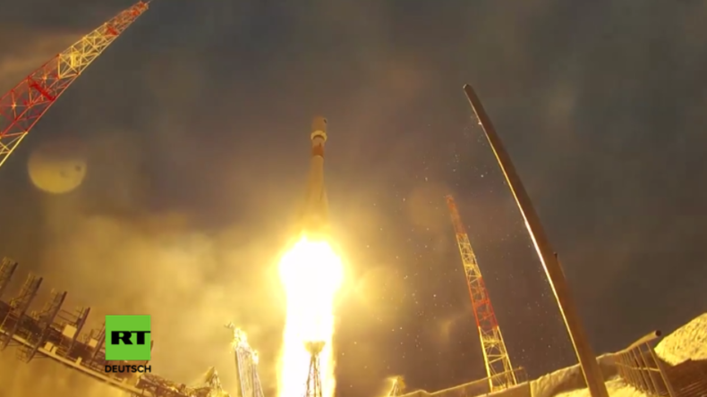 Russland veröffentlicht zum Tag der Weltraum-Streitkräfte Video der spektakulärsten Raketenstarts