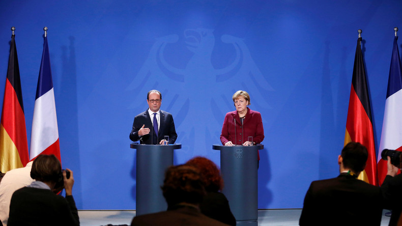 Pressekonferenz Merkel und Hollande nach Normandie-Vier-Gesprächen in Berlin 