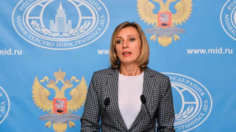 Live: Maria Sacharowa in der Pressekonferenz des russischen Außenministeriums