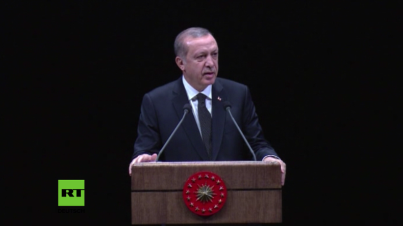 Erdogan spricht sich für Grenzausweitung aus: „Wir sind Gefangene auf 780.000 Quadratkilometern“
