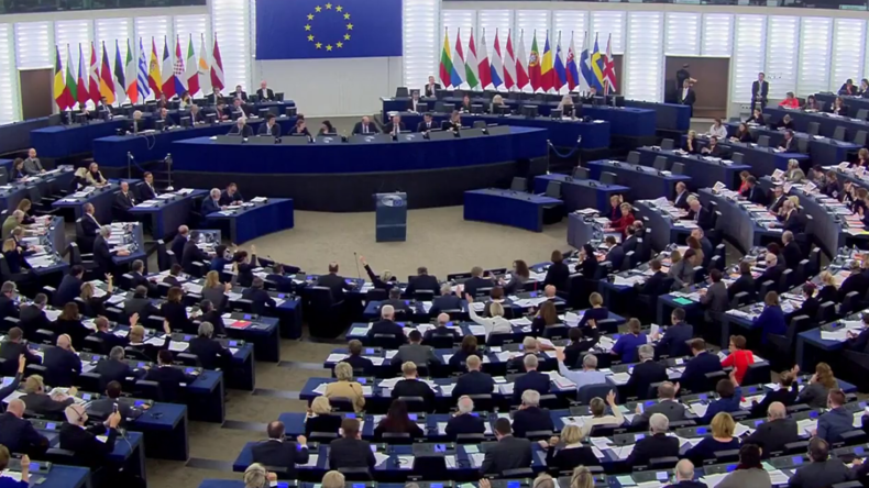 Live: Abstimmung über Resolution für EU-Gegenmaßnahmen bei russischer und IS-Propaganda