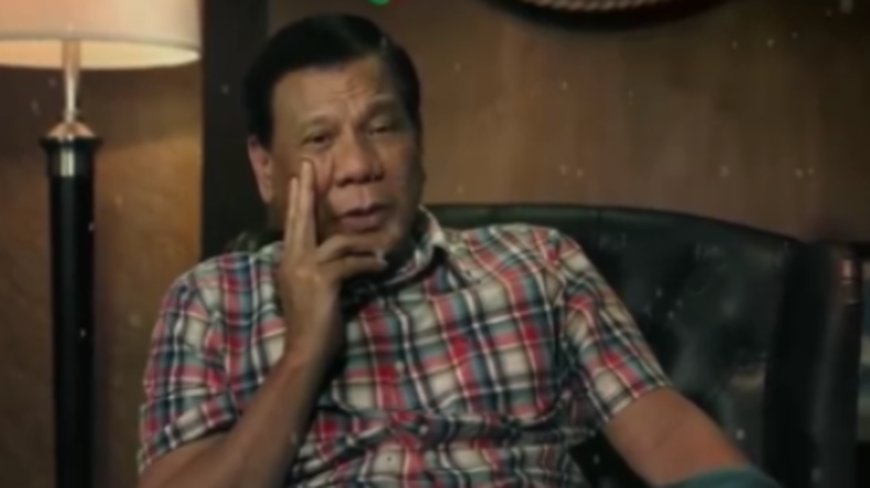 Dutertes Weihnachtsgruß: „Frohe Weihnachten ihr Drogendealer, Diebe und korrupten Verbrecher“