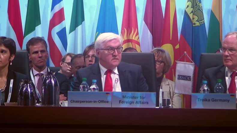 Live: Außenminister Kurz und Steinmeier geben gemeinsame Pressekonferenz beim OSZE-Gipfel
