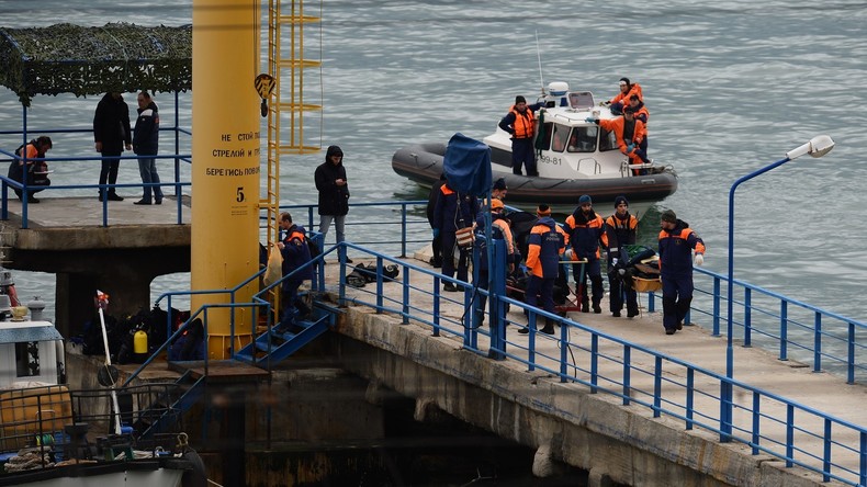 Absturz der TU-154 ins Schwarze Meer: Video der Such- und Rettungsaktion vor der Küste Sotschis