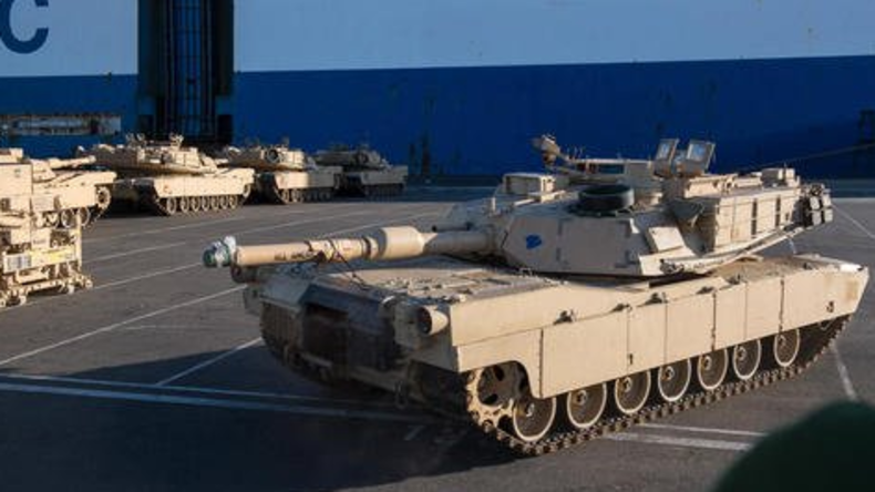 "Zeichen der Abschreckung" - Erste US-amerikanische Panzer werden in Bremerhaven entladen