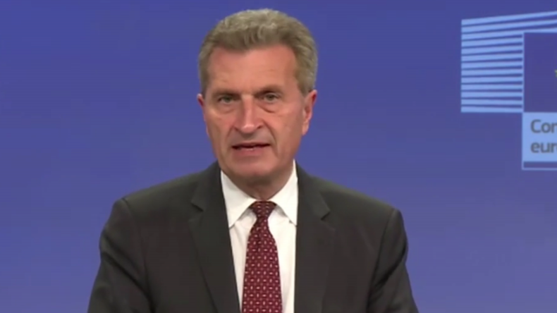 Live: Günther Oettinger wird nach diskriminierenden Aussagen über Chinesen im EU-Parlament befragt 