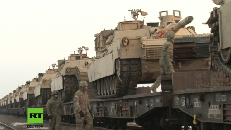 „Atlantic Resolve“: US-Panzer und gepanzerte Fahrzeuge erreichen Rumänien