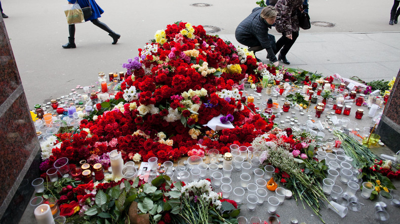 LIVE aus Moskau: Trauer- und Gedenkveranstaltung für die Opfer des Terroranschlags 