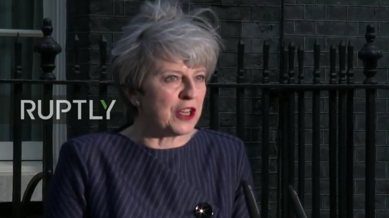 Live: Theresa May gibt überraschend Presse-Erklärung