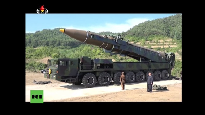 Nordkorea startet Interkontinental-Rakete (Bilder aus dem Staats-TV)