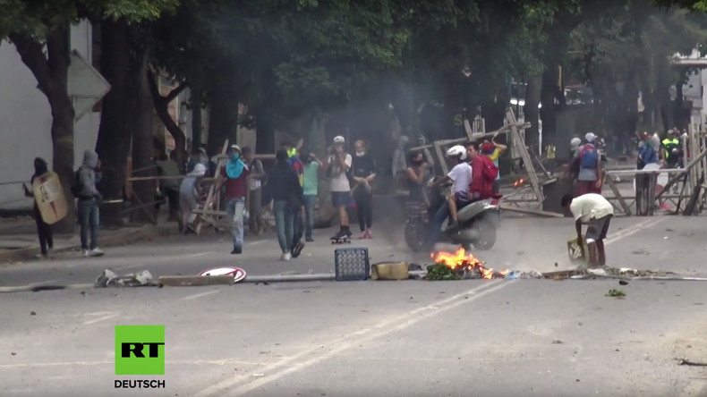 Venezuela: Zusammenstöße zwischen Demonstranten und Polizei