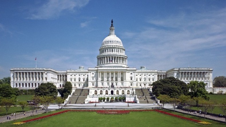 Live: US-Repräsentantenhaus stimmt über neue Sanktionen gegen Russland ab