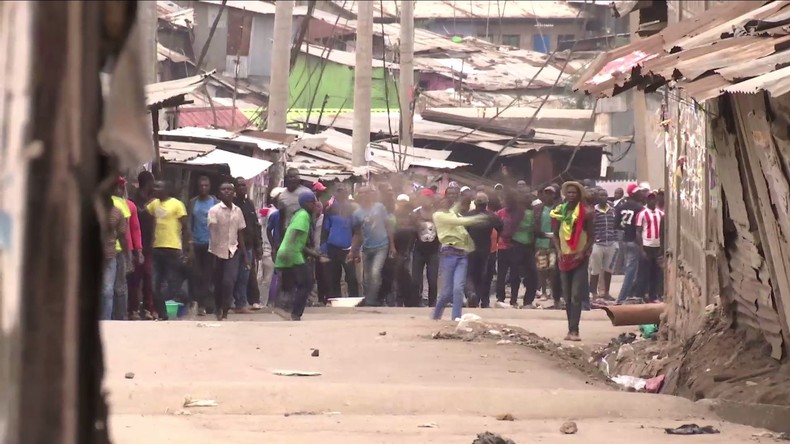 Kenia: Einwohner von Nairobi protestieren gegen Wahl – Sicherheitskräfte setzen Tränengas ein
