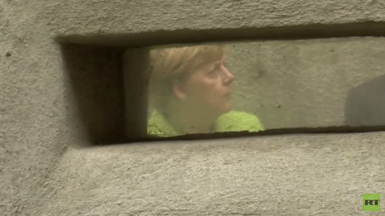 Merkel in Stasi-Gedenkstätte: Bin sehr froh, dass hier Arbeit gegen Linksradikalismus geleistet wird