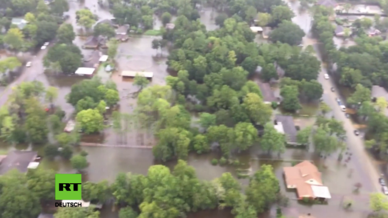 Texas: Luftaufnahmen aus Houston zeigen historisches Ausmaß der Katastrophe nach Hurrikan Harvey