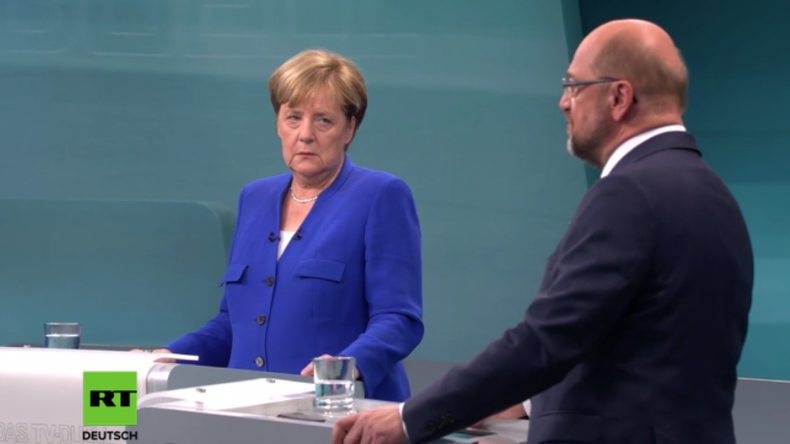 Schulz attackiert Merkel für Flüchtlings- und Türkeipolitik 