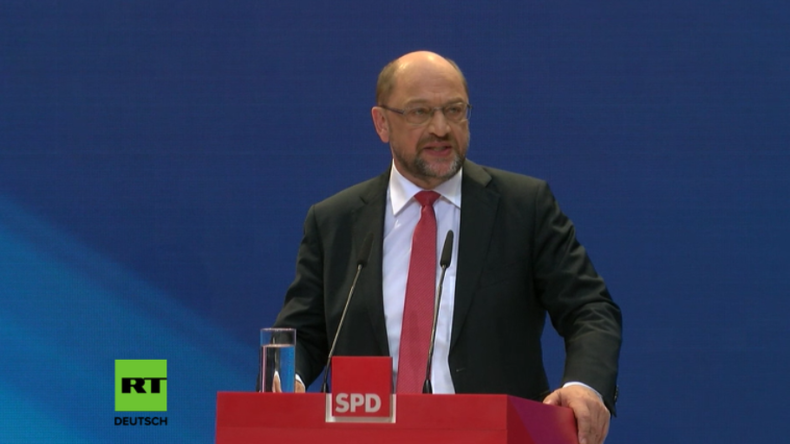 Schulz: Schlaftabletten-Politik von Merkel Schuld an Vakuum, das nun die AfD ausfüllt
