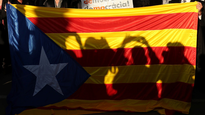 LIVE: Unterstützer des Unabhängigkeitsreferendums in Katalonien protestieren in Barcelona