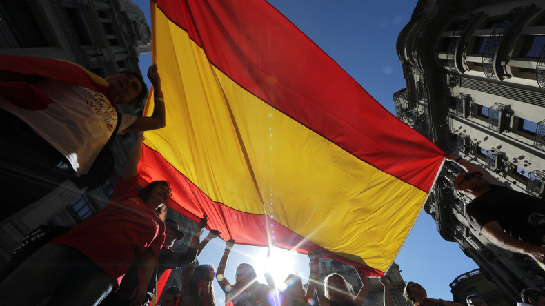 Barcelona: Gegner der Unabhängigkeit demonstrieren gegen die Abspaltung Kataloniens von Spanien