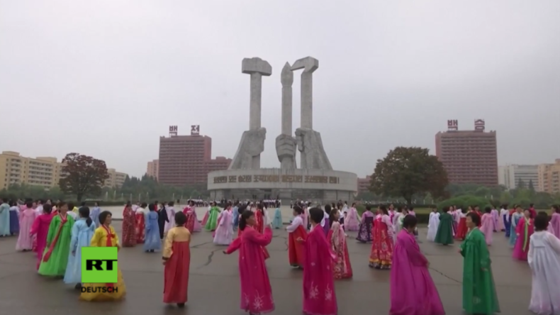 Überall in Nordkorea feiern Menschen 72. Gründungsjubiläum der regierenden Arbeiterpartei
