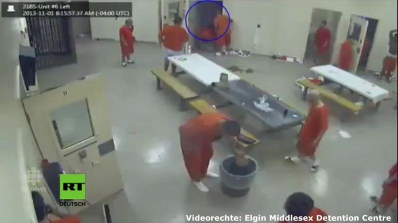 Mord im Gefängnis: Häftling tötet Zellengenossen und verschleppt von Wachen unbemerkt die Leiche