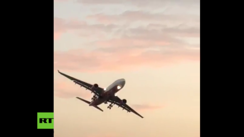 Air Berlins letzter Langstreckenflug: Pilot verabschiedet sich und dreht gewagte "Ehrenrunde" 