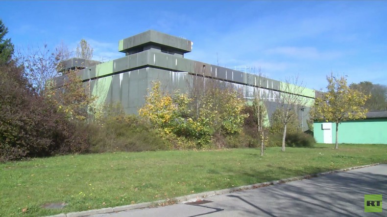 Memmingerberg: Atombunker aus dem Kalten Krieg soll größte Cannabisfabrik werden