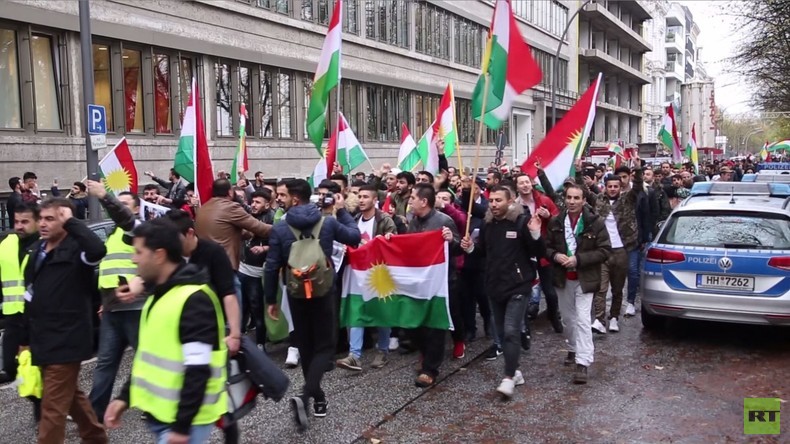 Hamburg: Kurden demonstrieren vor US-Konsulat 
