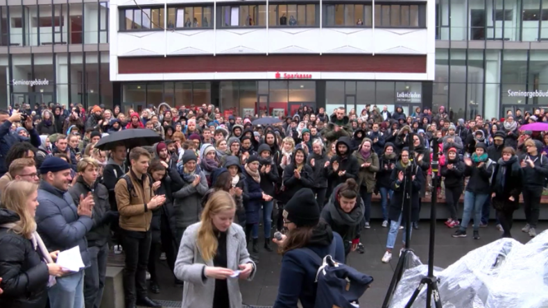 Leipzig: Linke Studenten protestieren gegen "homophoben und rassistischen" Professor