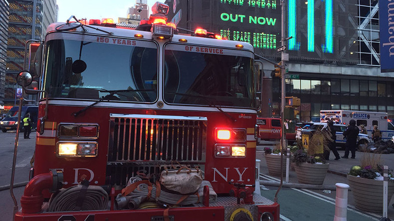 Live: Großeinsatz in Manhattan nach Explosion am Busbahnhof -  Polizei evakuiert Metro-Linien