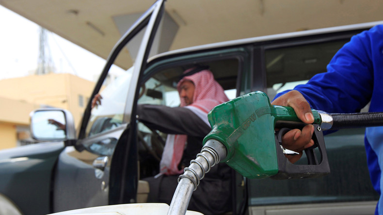 Saudi-Arabien erhöht Benzinpreise um mehr als 80 Prozent: Superbenzin kostet 0,45 Euro pro Liter