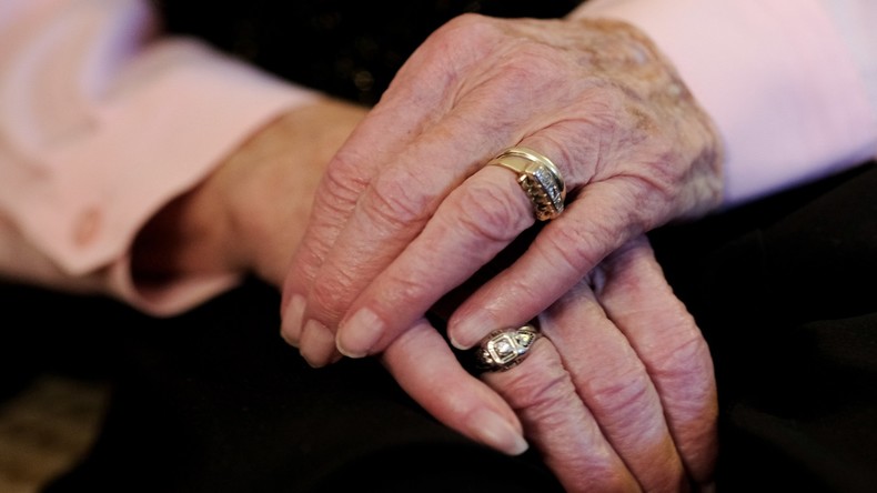 97-Jährige wegen Verschwörungstheorie aus Altersheim entführt