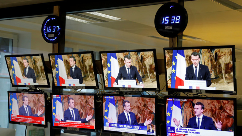 RT-Reporter trotz gültiger Presseausweise von Veranstaltung im Elysée-Palast ausgeschlossen