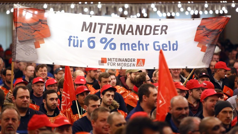 Tarifkonflikt in Metallindustrie: 44.000 Arbeiter beteiligen sich an Warnstreiks