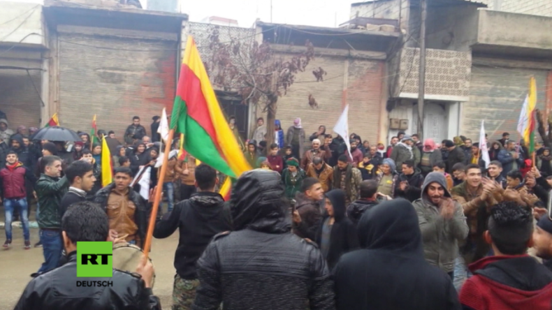 Syrien: Tausende protestieren in Afrin - "Verteidigen uns gegen FSA, IS und faschistische Türken"