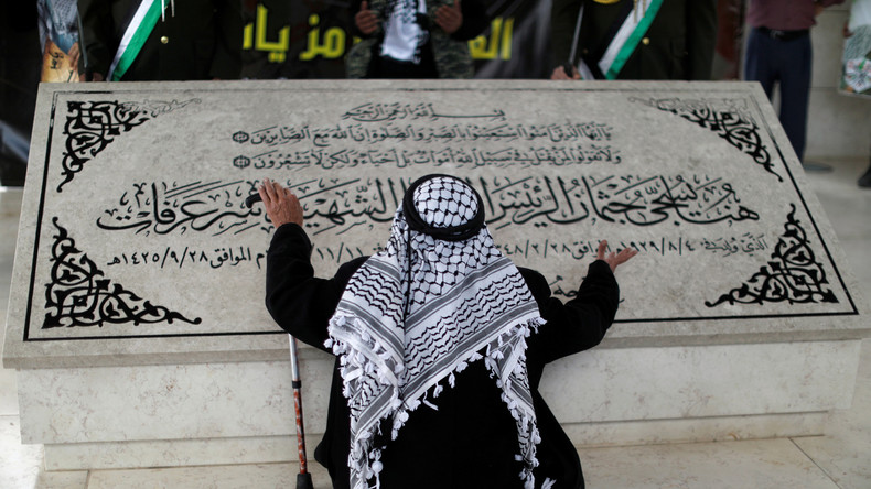 Buch enthüllt Attentatsversuche auf Arafat: Auch Passagierflugzeuge sollten abgeschossen werden