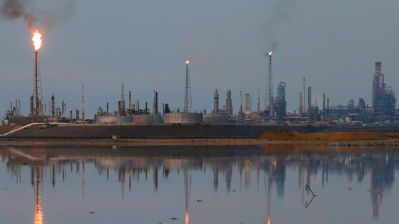 Größte Erdölraffinerie Venezuelas stellt Betrieb ein 