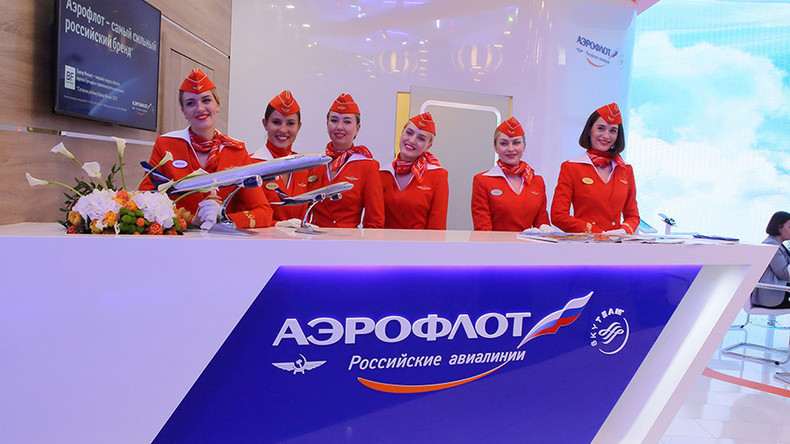 "High five" - für fünf Rubel abheben: Aeroflot bietet Tickets zur WM für sieben Cent an