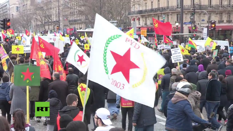 Paris: Tausende demonstrieren gegen türkische Militäroperation in Afrin