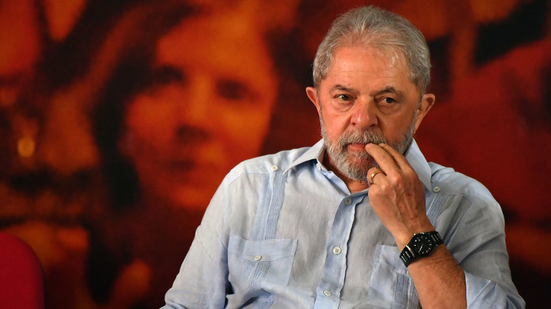 "Keine Hinweise auf Fluchtgefahr": Brasiliens verurteilter Ex-Staatschef Lula darf wieder ausreisen 