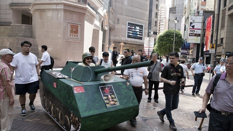 Alles für nichts: Chinese baut DIY-Panzer, der sofort von Polizei beschlagnahmt wird