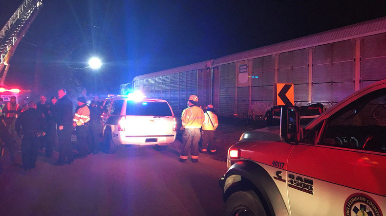 Passagierzug kollidiert mit Güterzug in den USA - zwei Tote, über 50 Verletzte