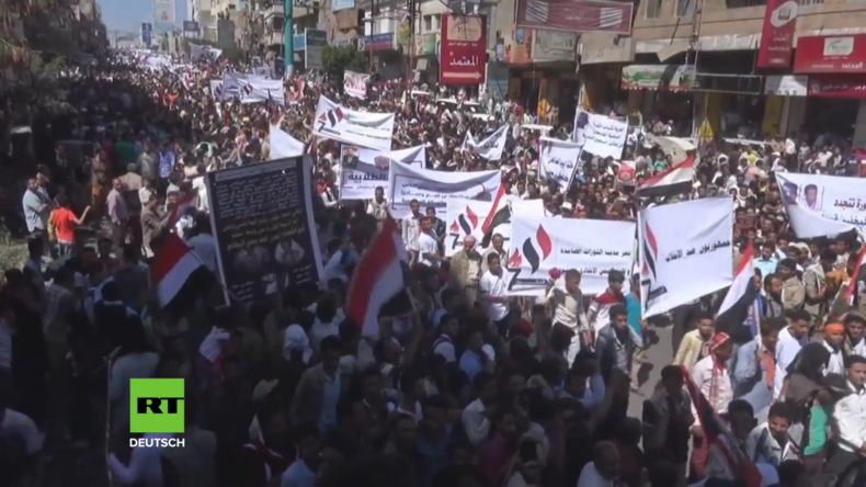 Jemen: Tausende feiern den sechsten Jahrestag des Aufstandes