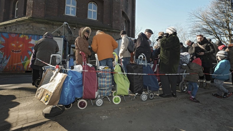 Wegen der Flüchtlingskrise nicht kürzer treten: Verständnis in der CSU für Essener Tafel   