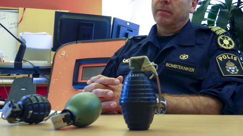 Schwedische Polizei besorgt über neuen Trend: Handgranaten als Kriegsgerät von Bandenkriminellen