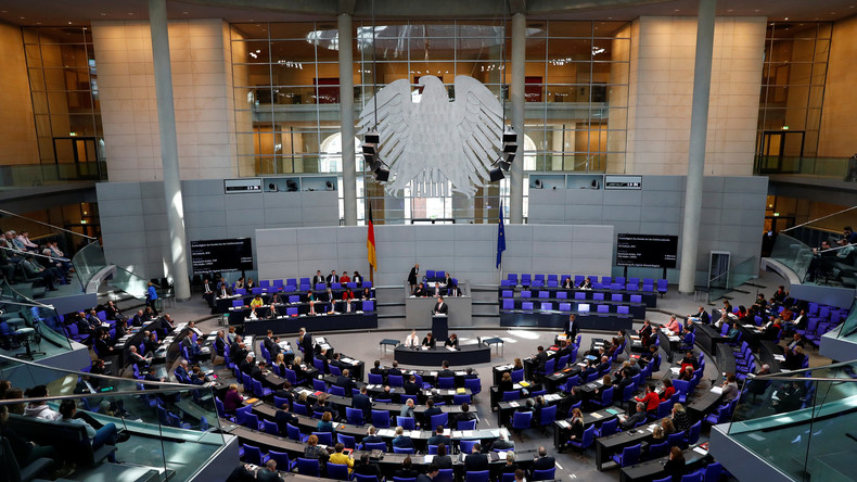 Linke und Grüne fordern eigenen Bauausschuss im Bundestag